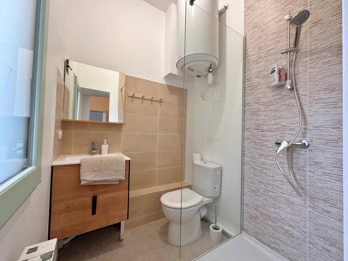 Le Petit Provencal Apartment นีมส์ ภายนอก รูปภาพ